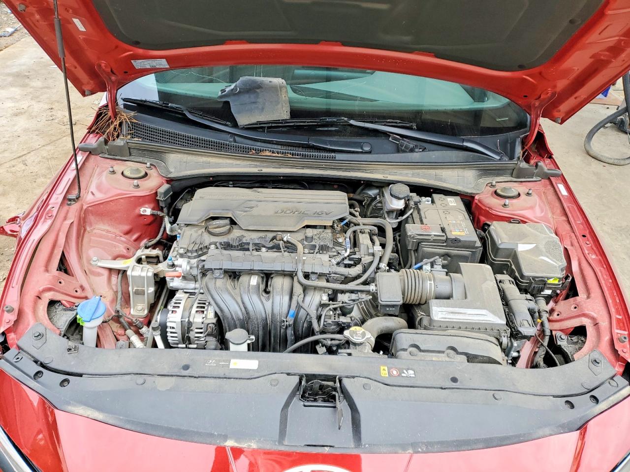 Hyundai ELANTRA Sel