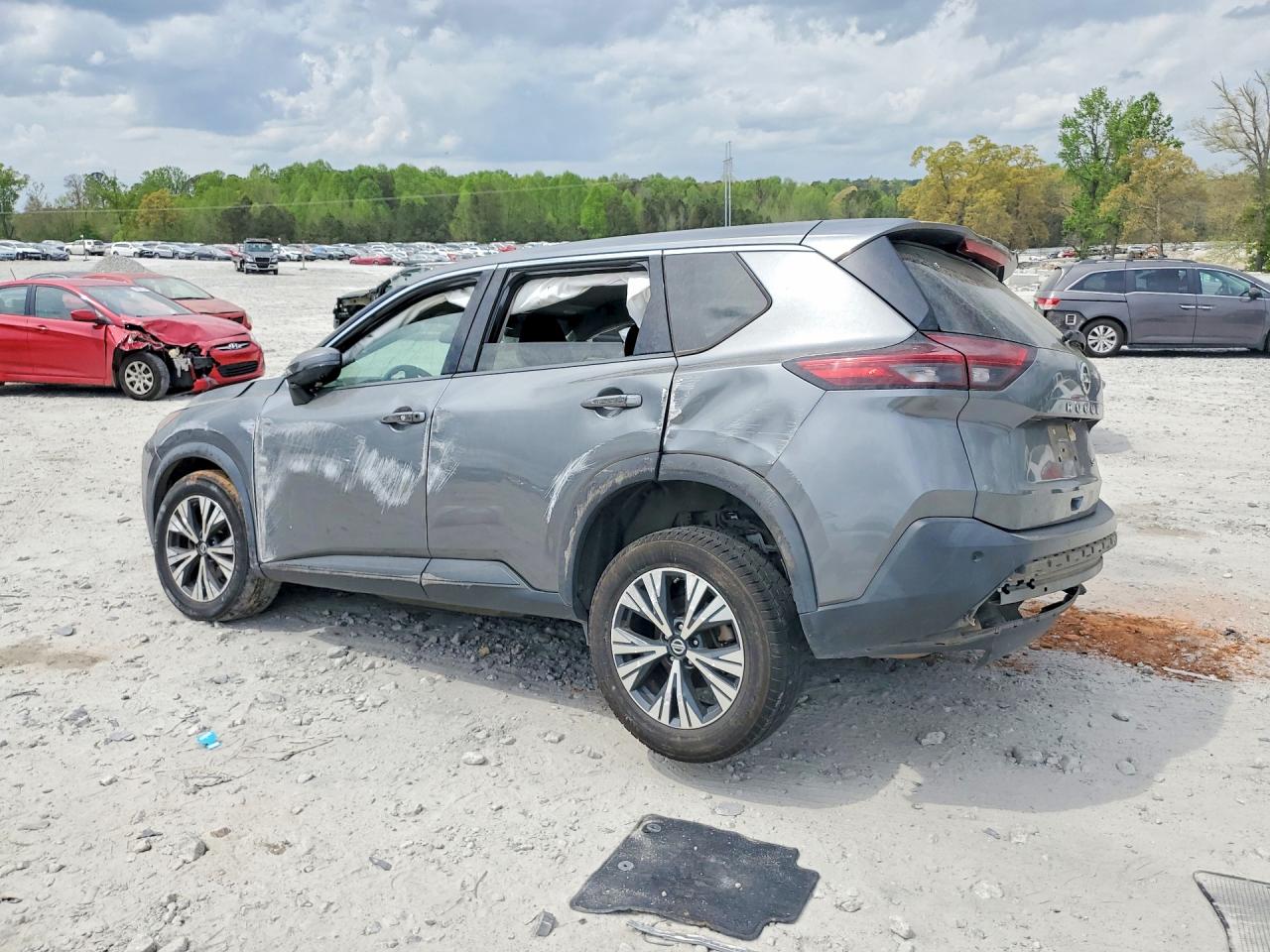 Nissan Rogue Sv