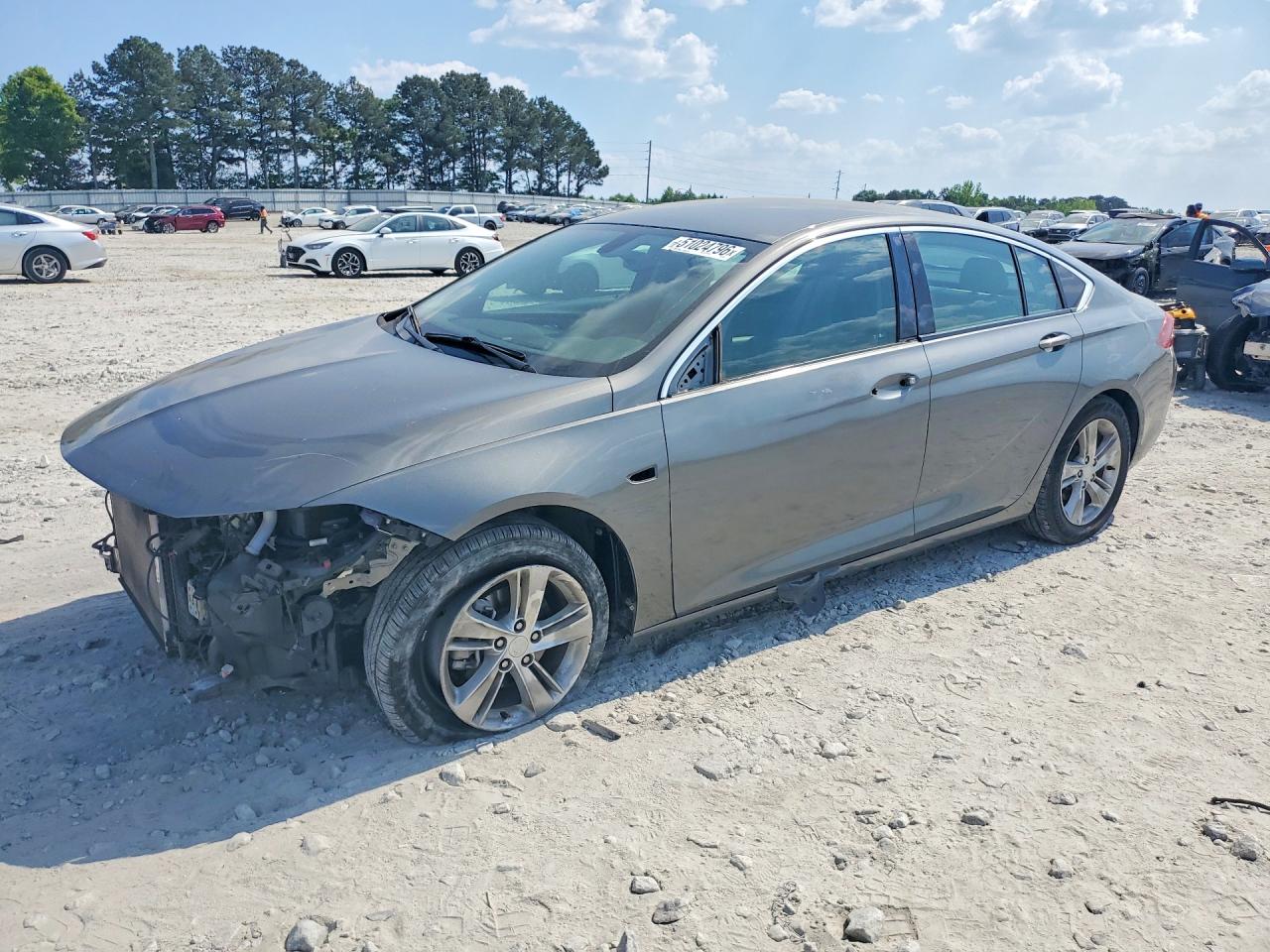 Salvage Buick Regal Image