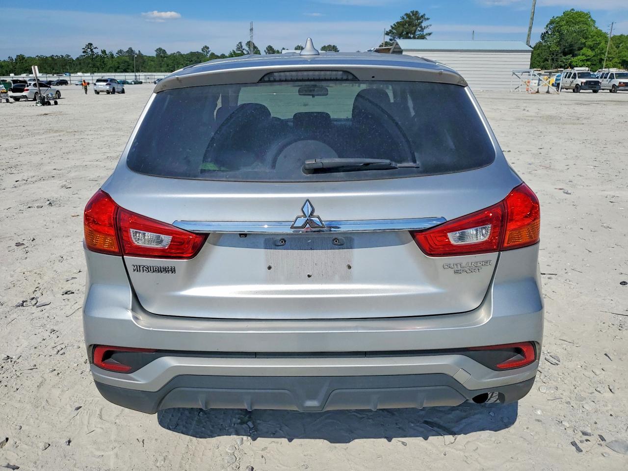 Mitsubishi Outlander Es