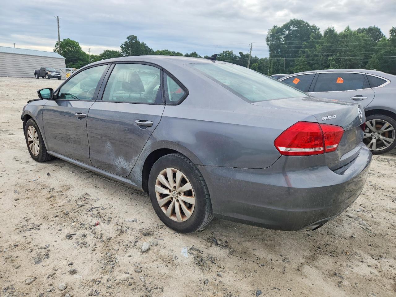 Volkswagen Passat S