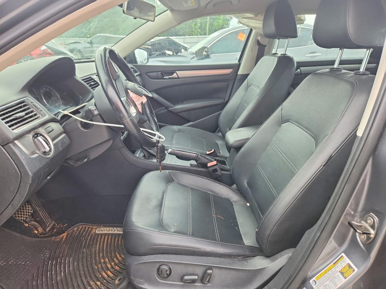 Volkswagen Passat S