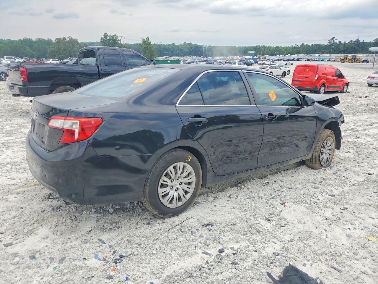 Toyota Camry L