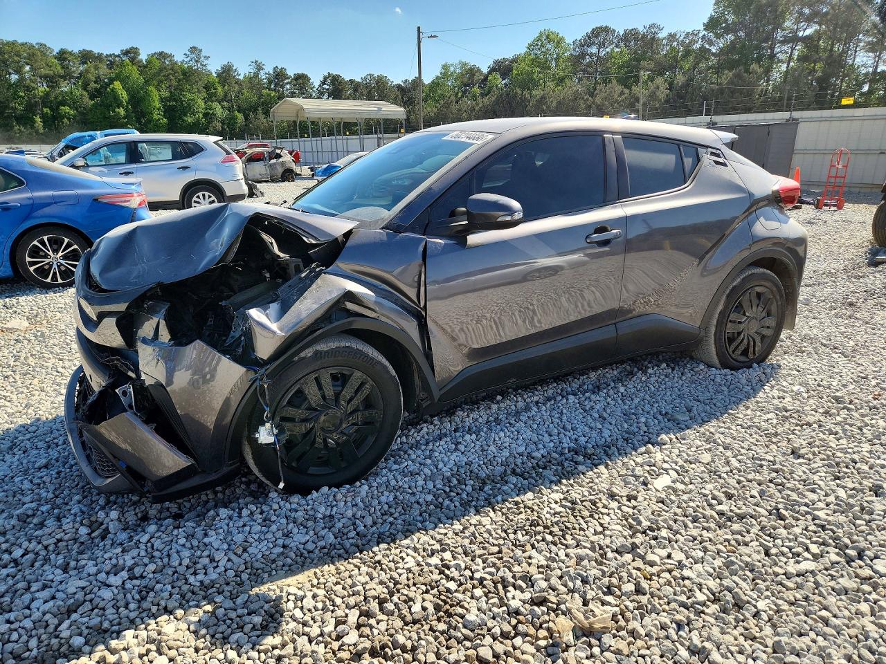 Salvage Toyota C-HR Image