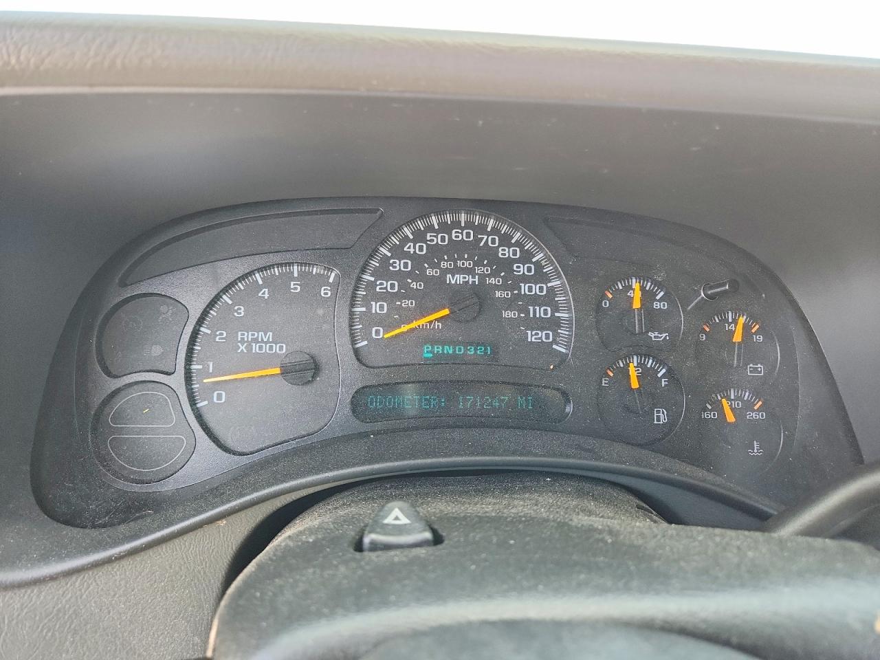 Chevrolet Suburban C1500
