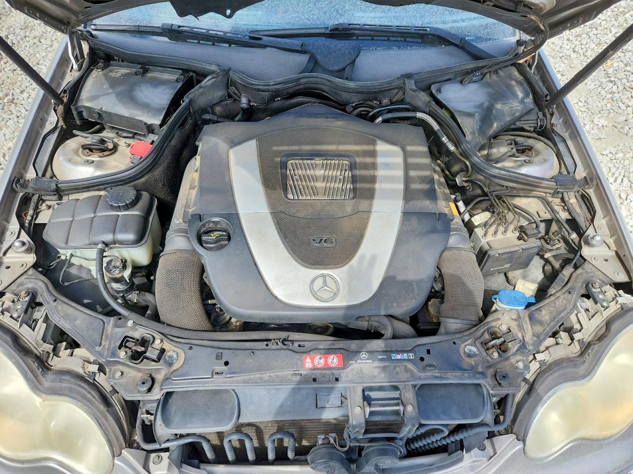 Mercedes-Benz C-Class 230