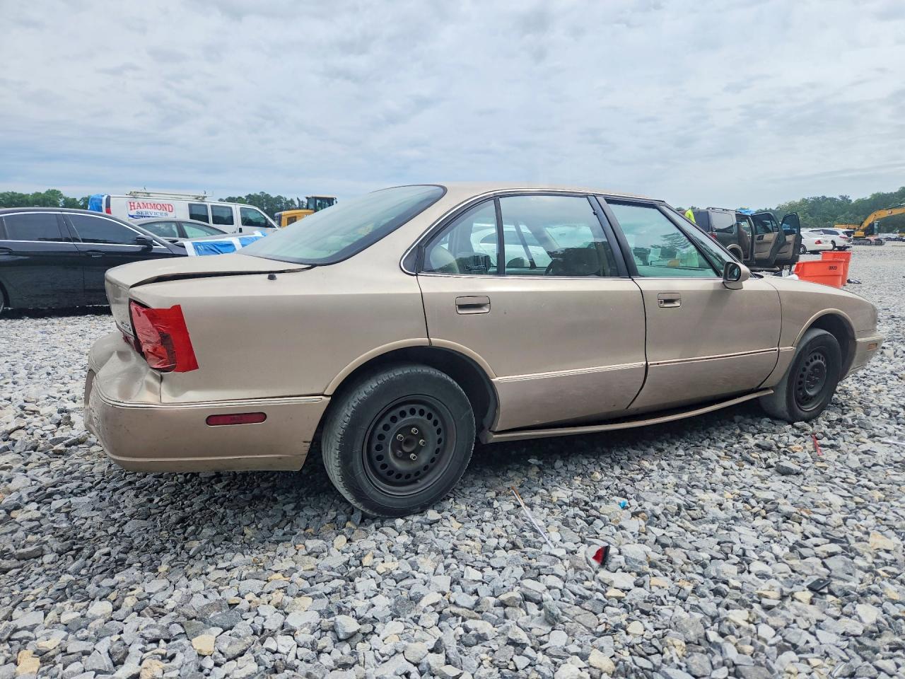 Oldsmobile 88 Base