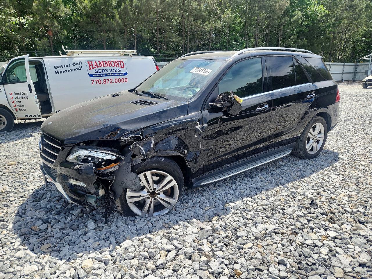 Salvage Mercedes-Benz M-Class Image