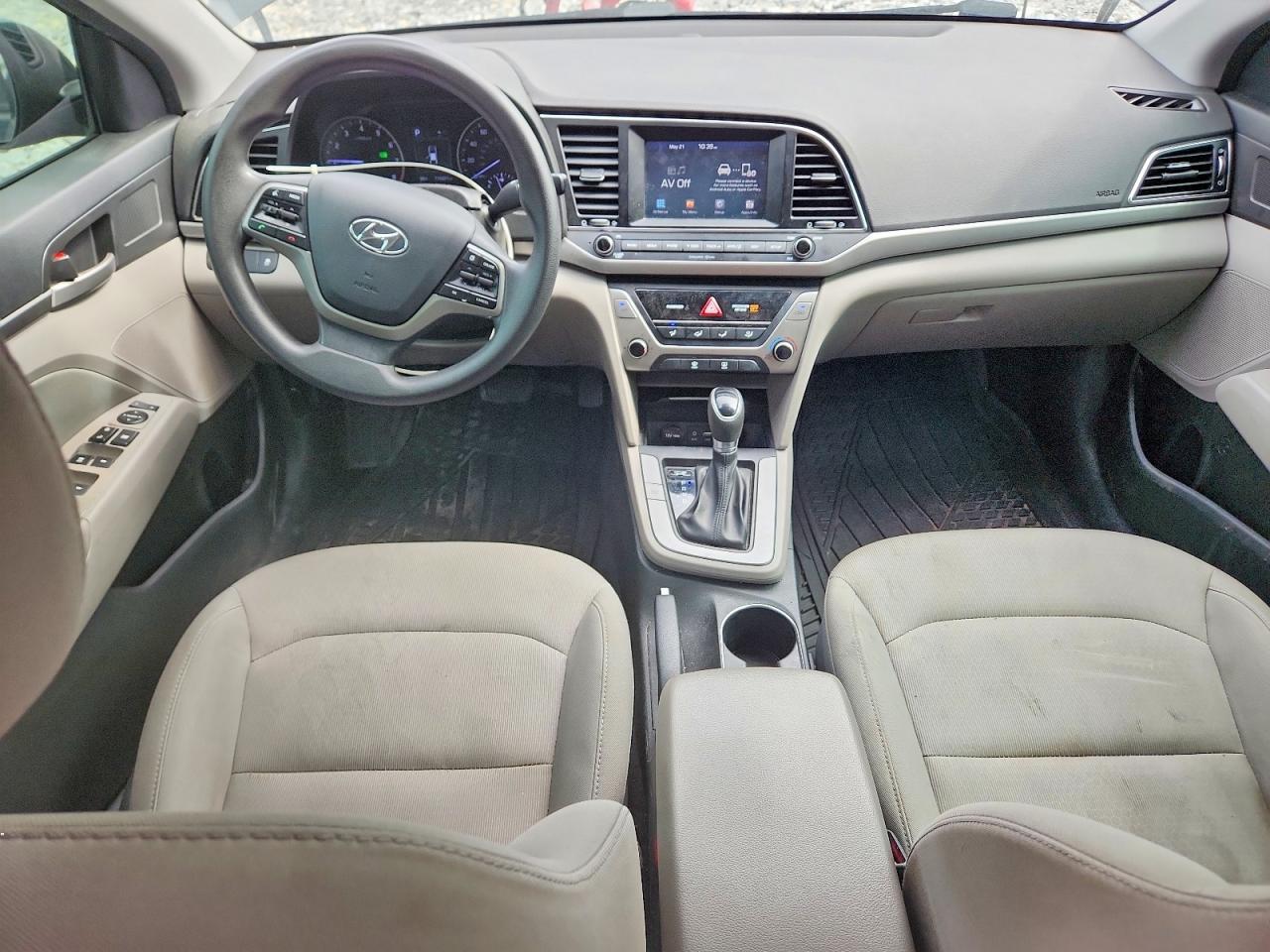 Hyundai ELANTRA Sel