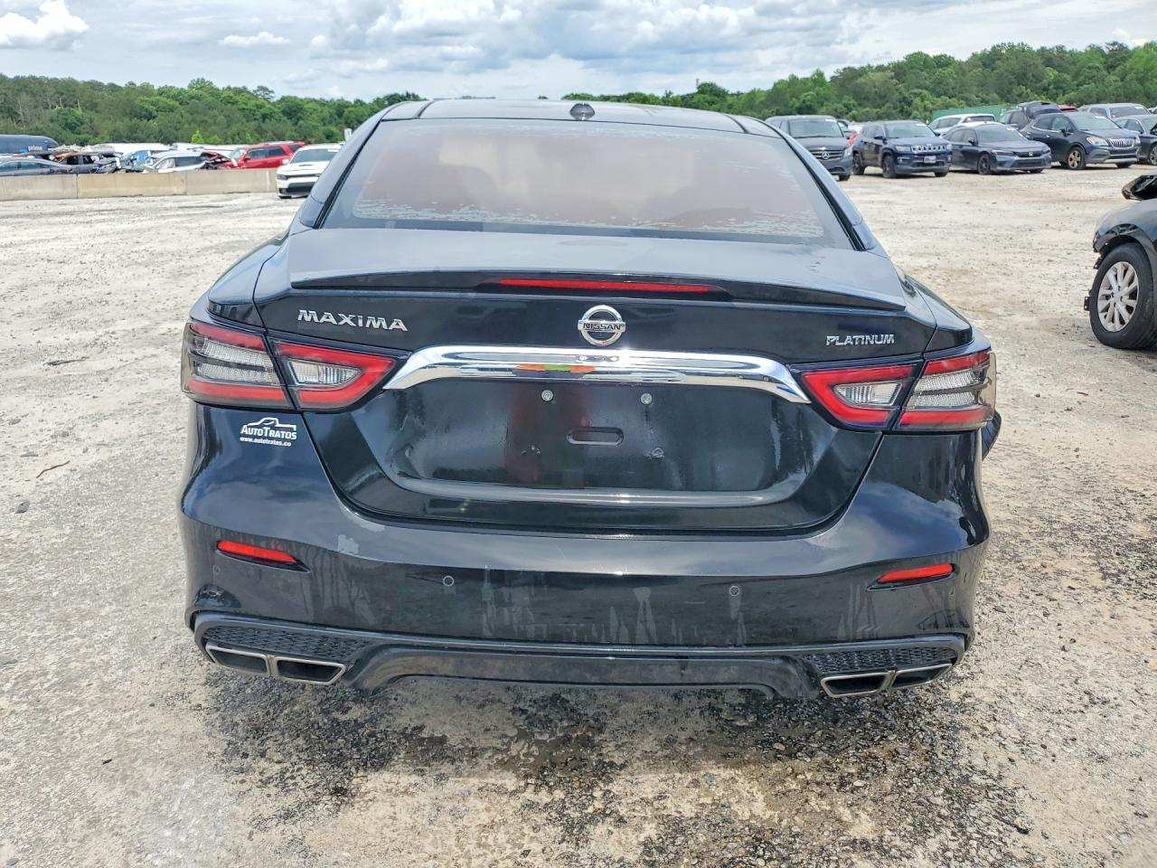 Nissan Maxima Platinum