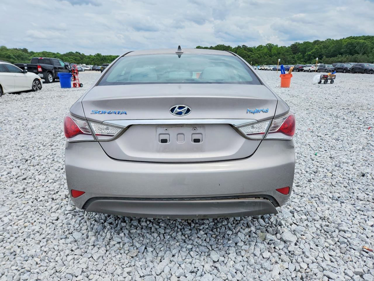 Hyundai SONATA Hybrid