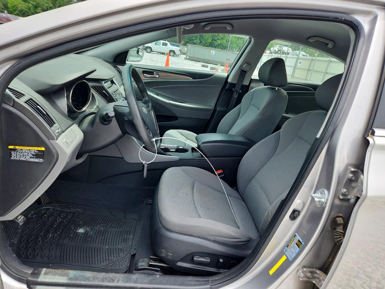 Hyundai SONATA Hybrid
