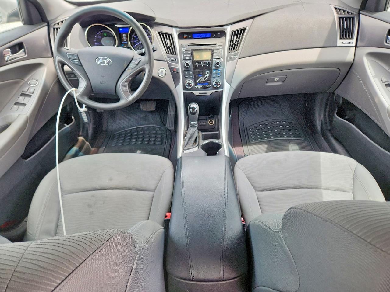 Hyundai SONATA Hybrid