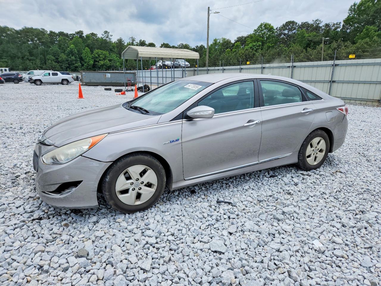 Salvage Hyundai SONATA Image