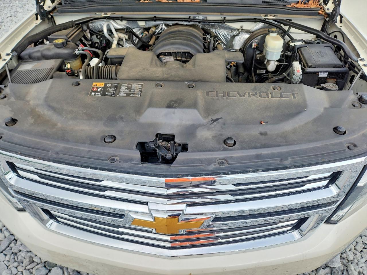 Chevrolet Suburban C1500 Ltz