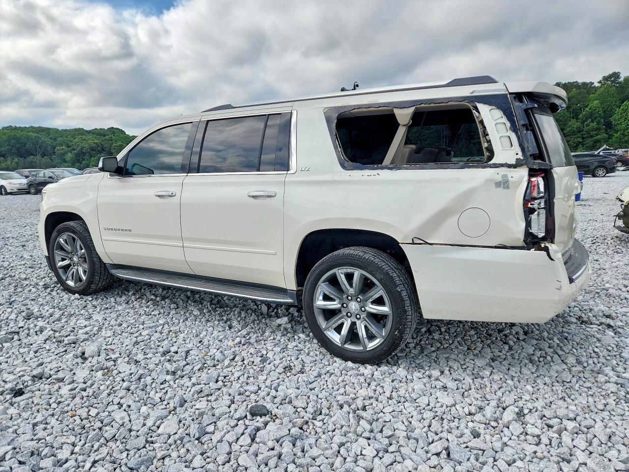 Chevrolet Suburban C1500 Ltz