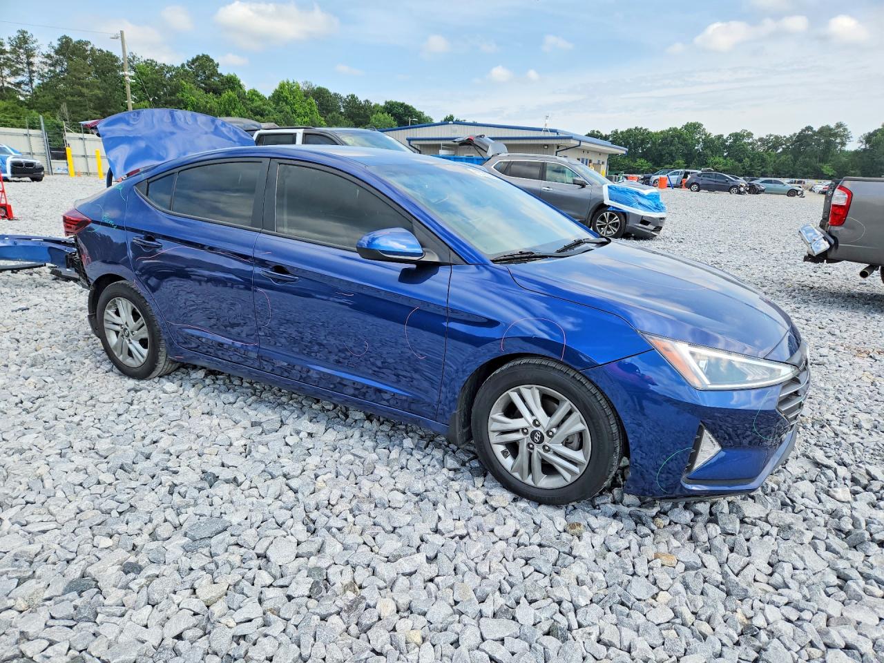 Hyundai ELANTRA Sel