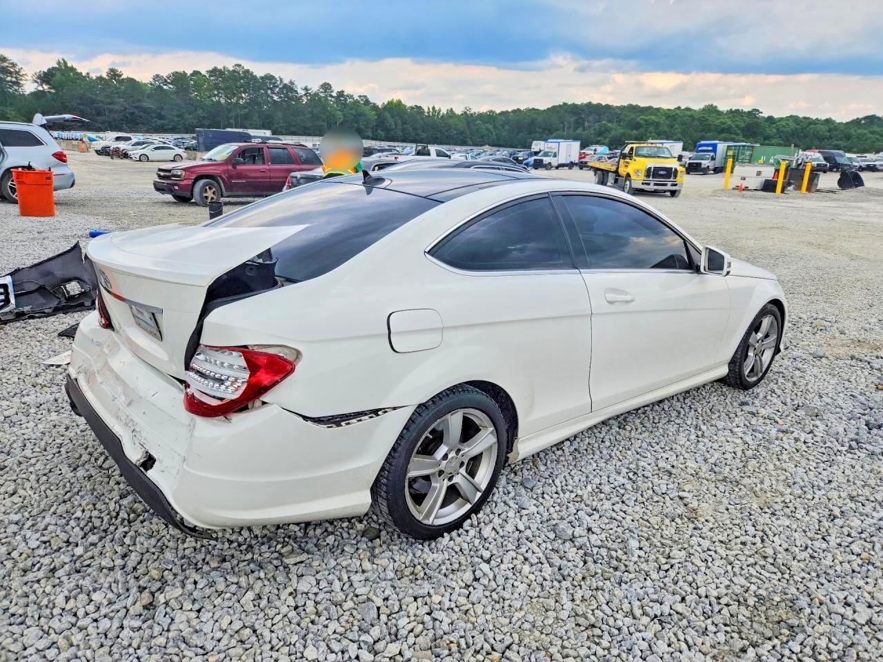 Mercedes-Benz C-Class 250