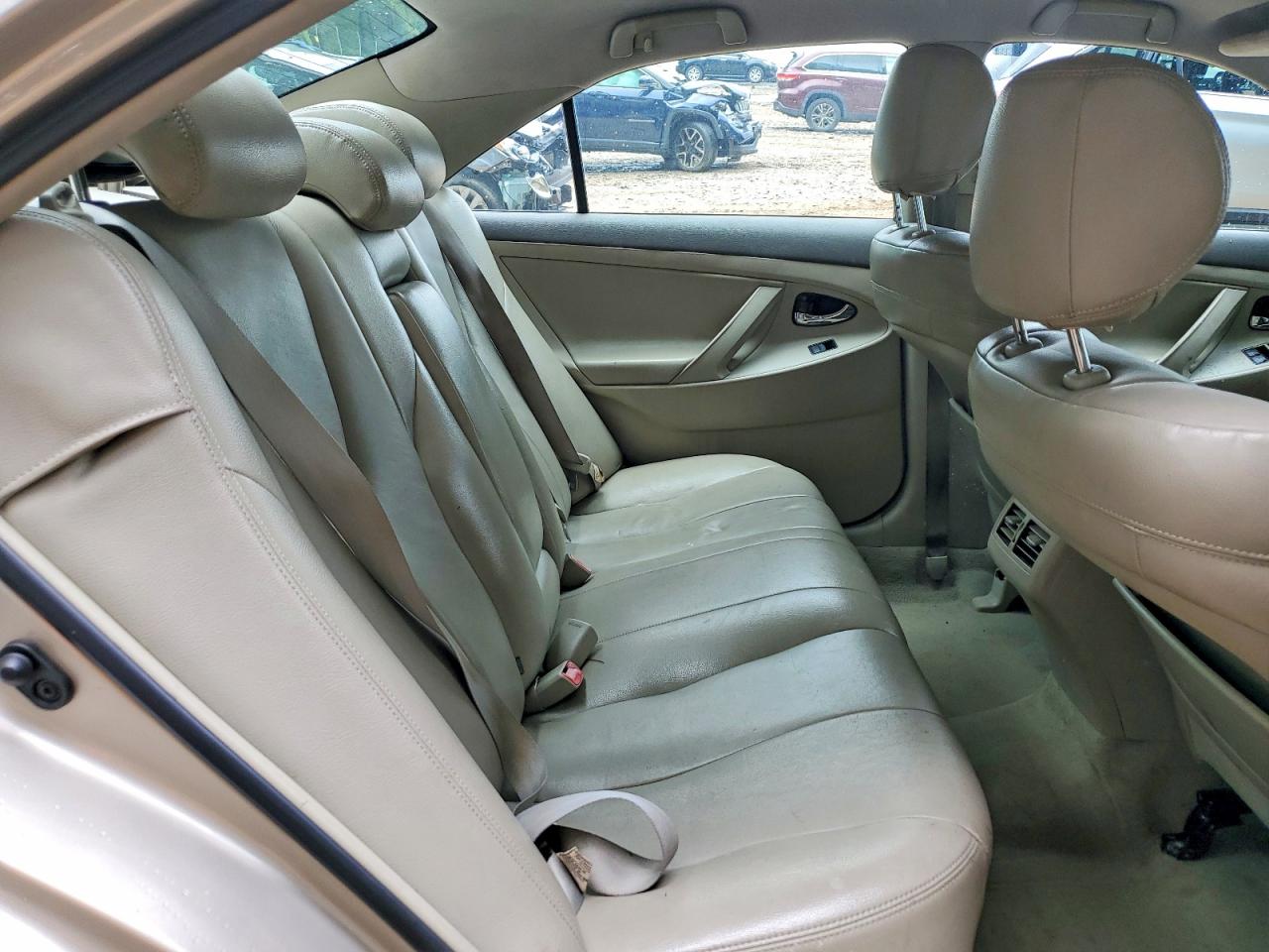 Toyota Camry Hybrid