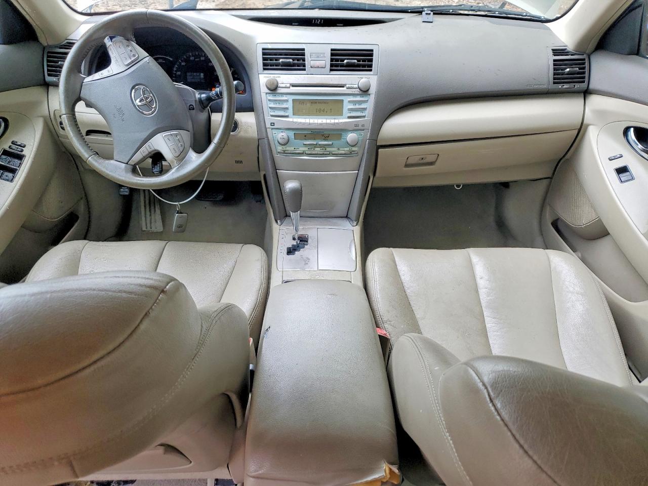 Toyota Camry Hybrid
