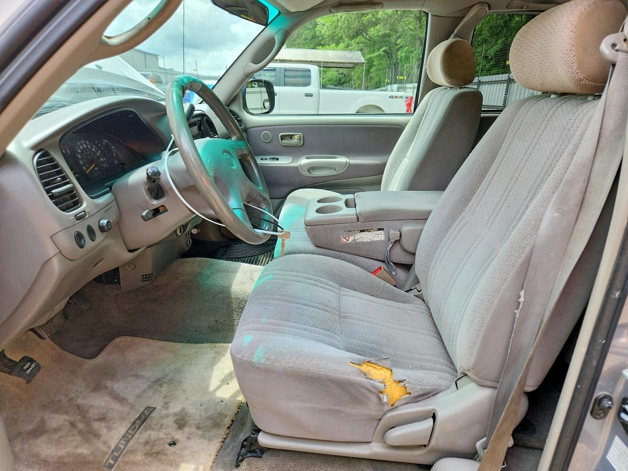 Toyota Tundra Sr5 V8