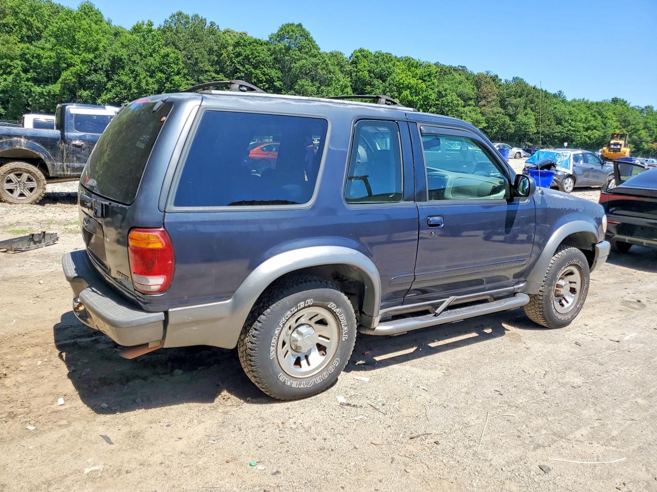 Ford Explorer Sport