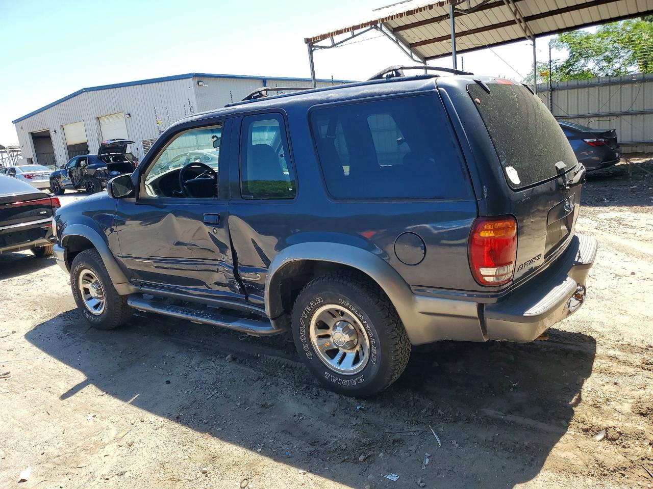 Ford Explorer Sport