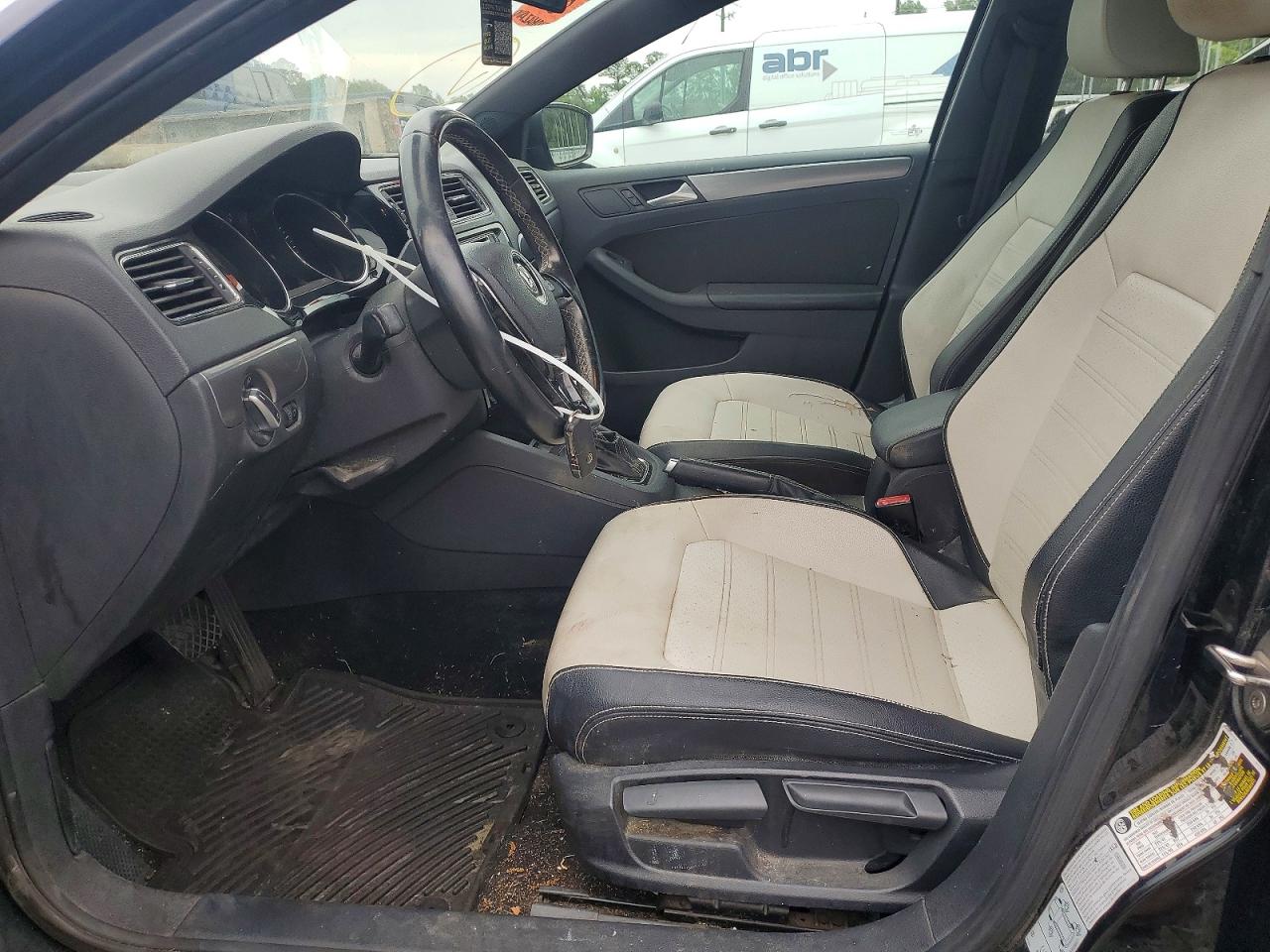 Volkswagen Jetta Sport