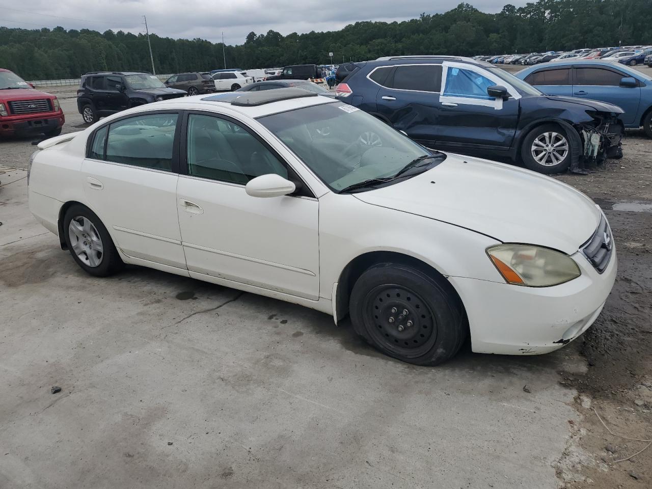 Nissan Altima Base