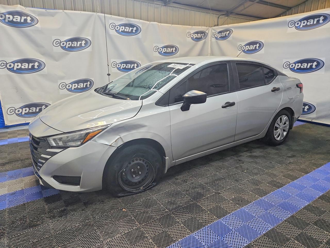 2025 Nissan Versa