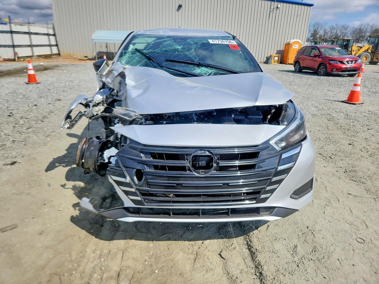 Nissan Versa S