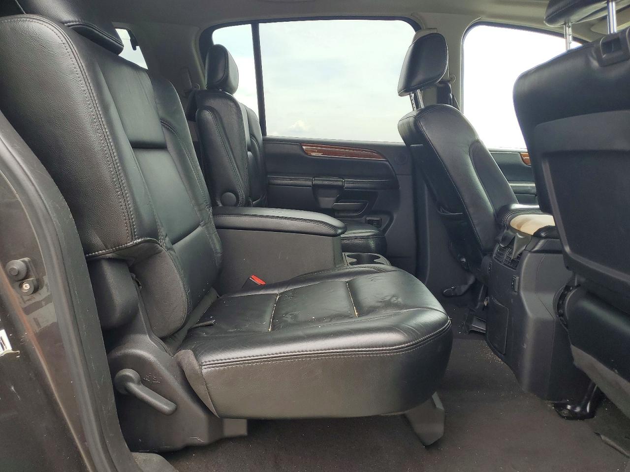 INFINITI Qx Base