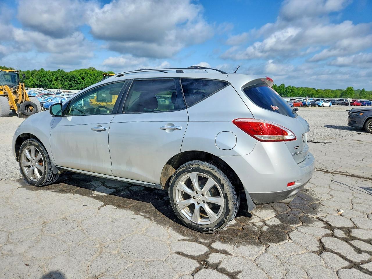 Nissan Murano S