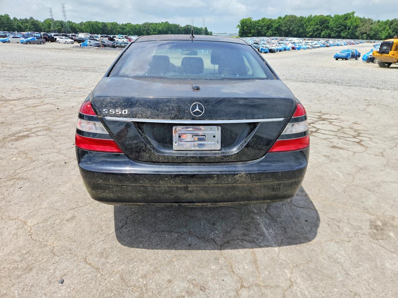Mercedes-Benz S-Class 550