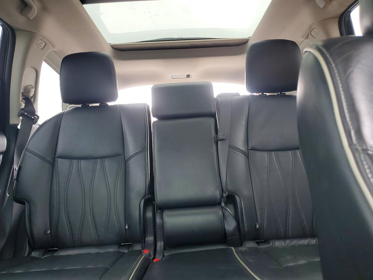 INFINITI Qx Luxe