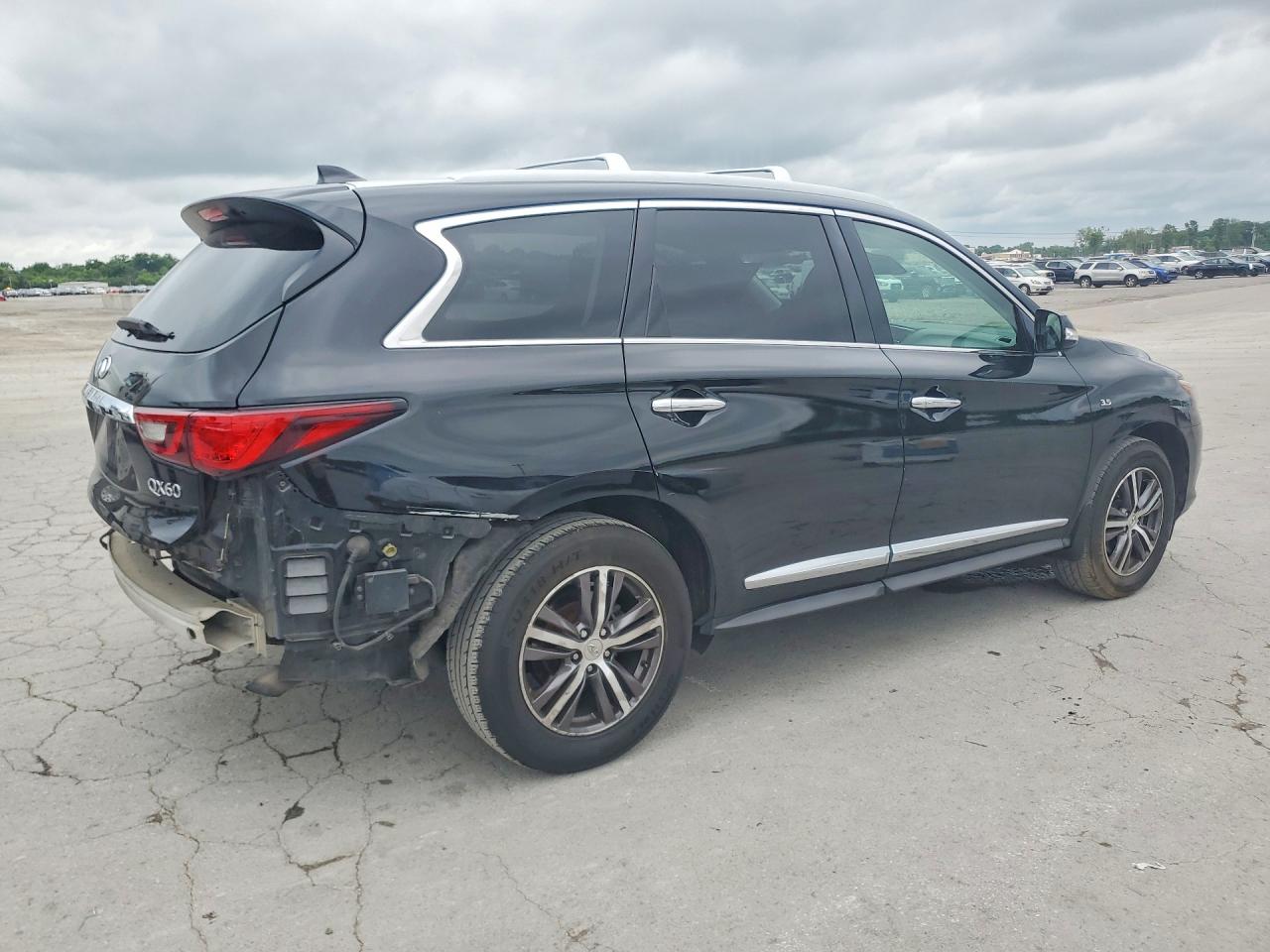 INFINITI Qx Luxe