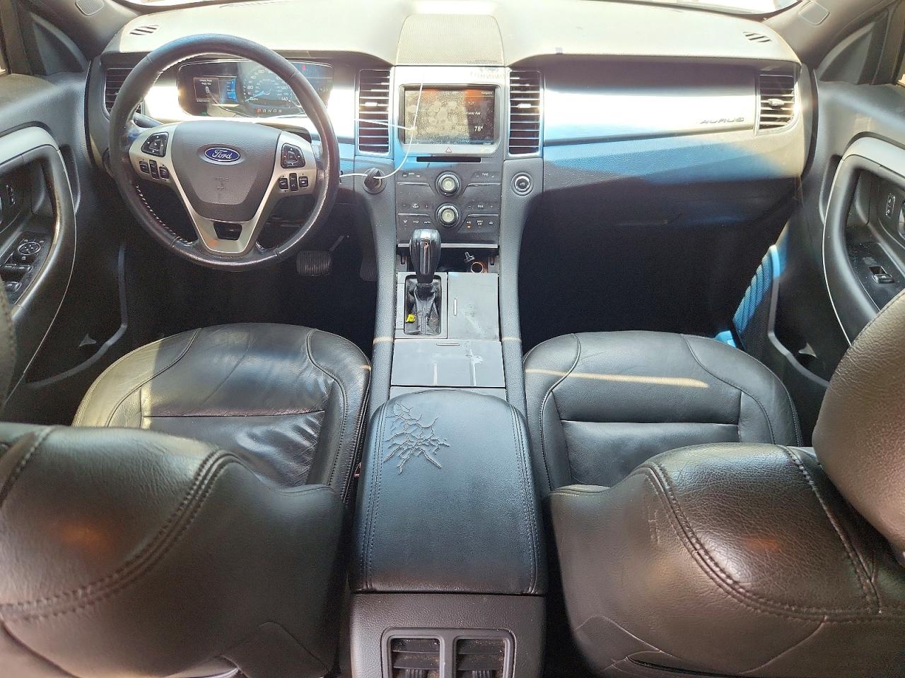 Ford Taurus Sel