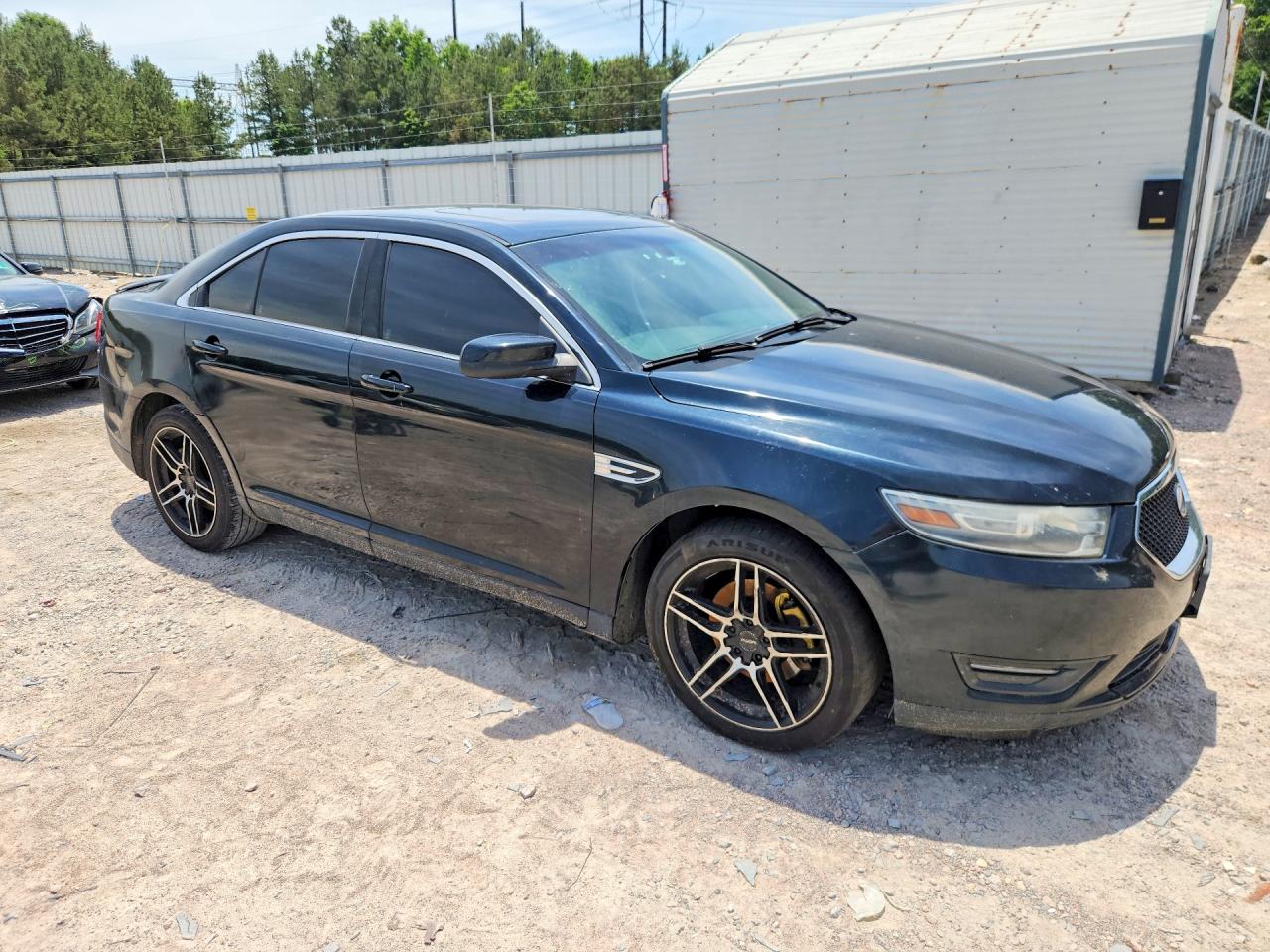 Ford Taurus Sel