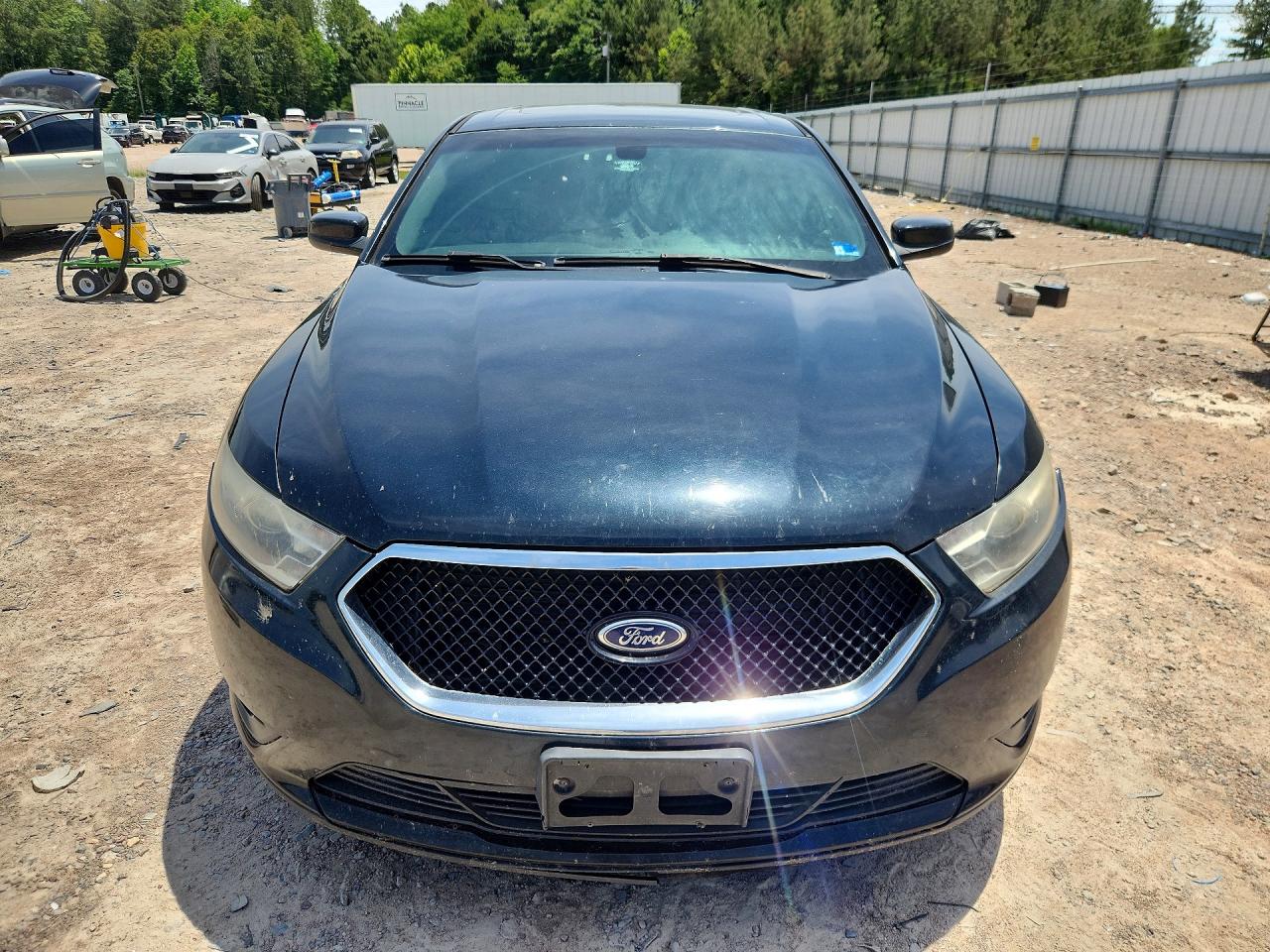 Ford Taurus Sel