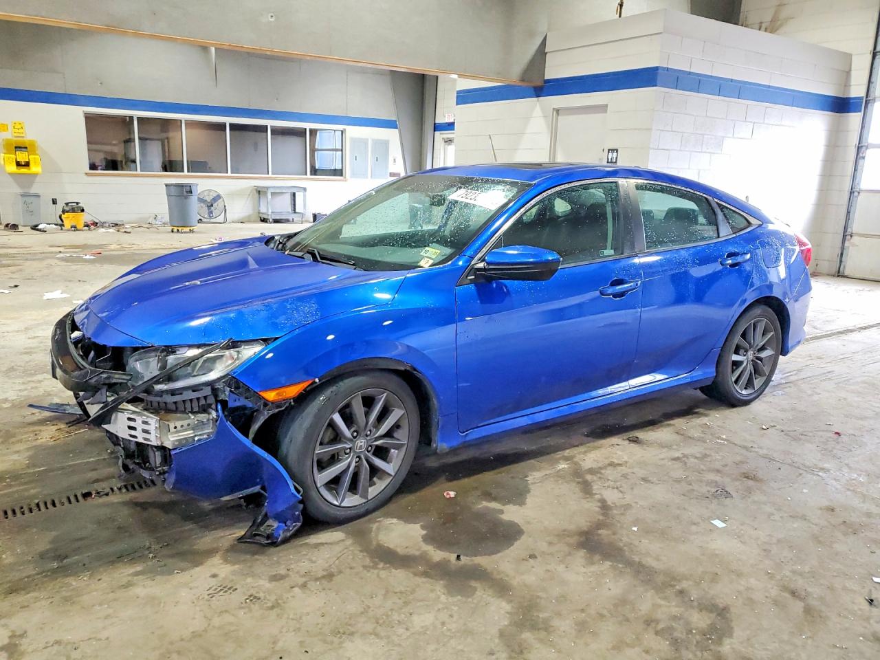 Salvage Honda Civic Image