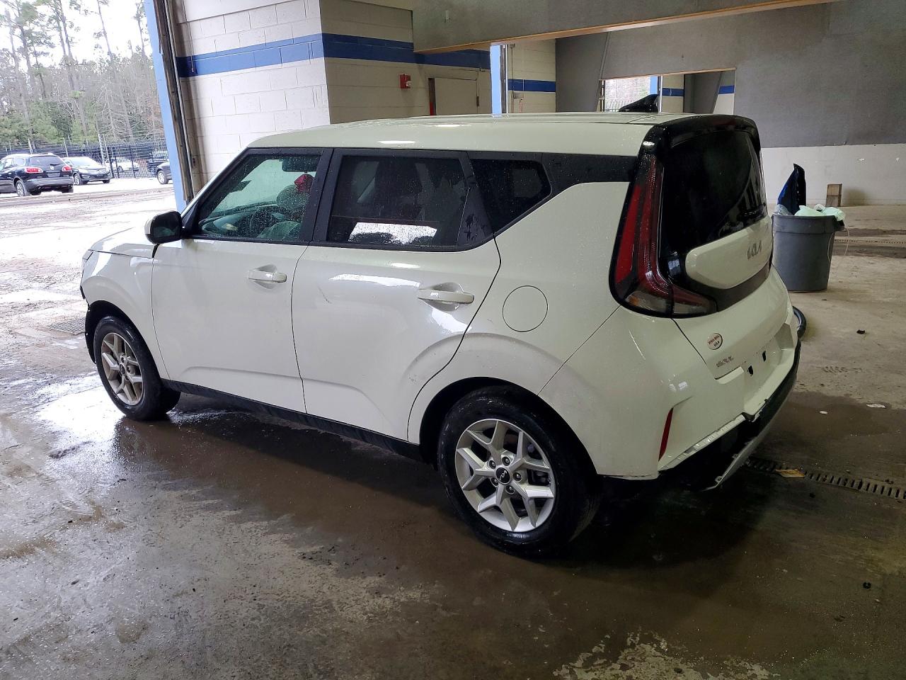 Kia Soul Lx