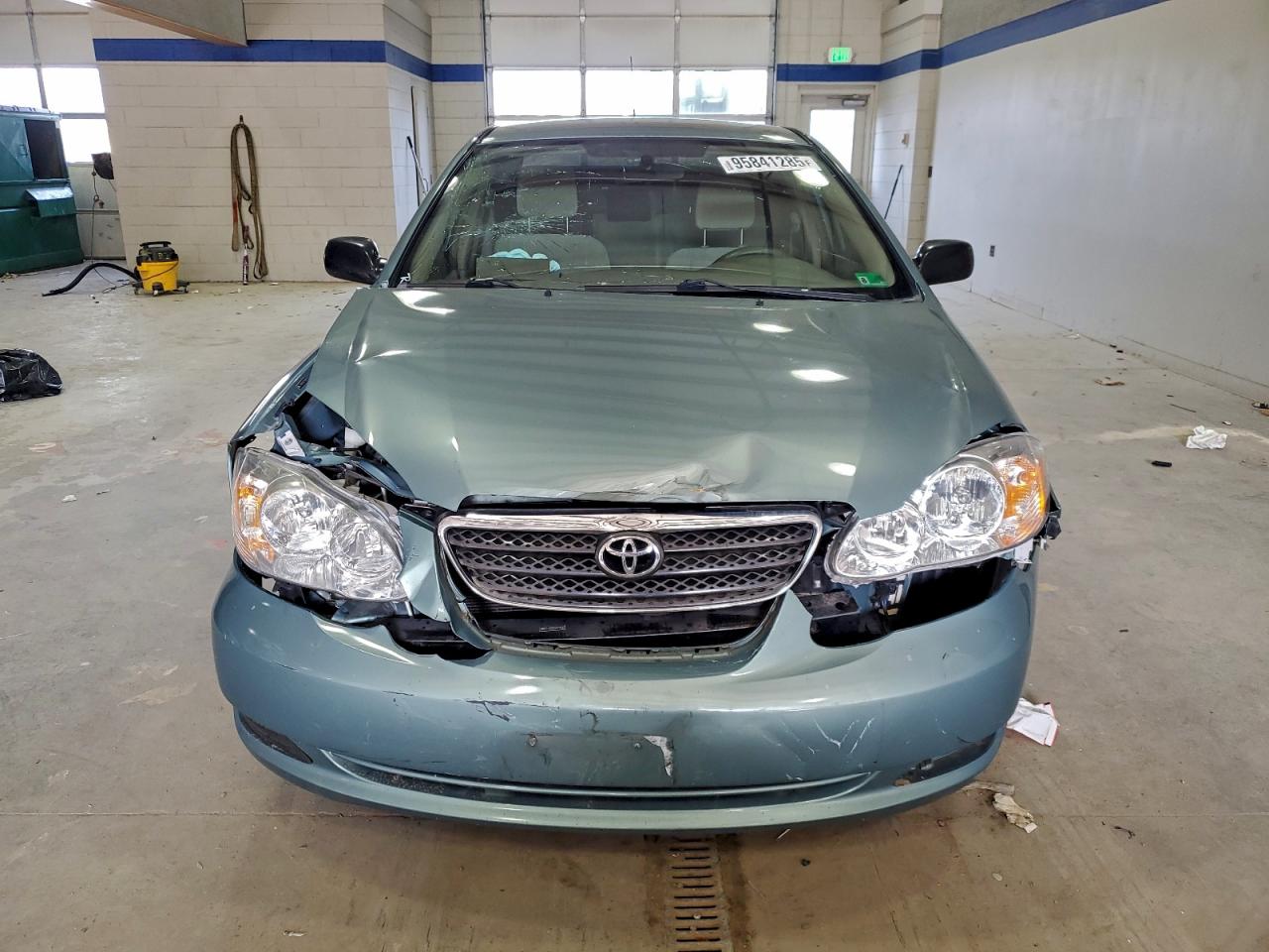 Toyota Corolla Ce