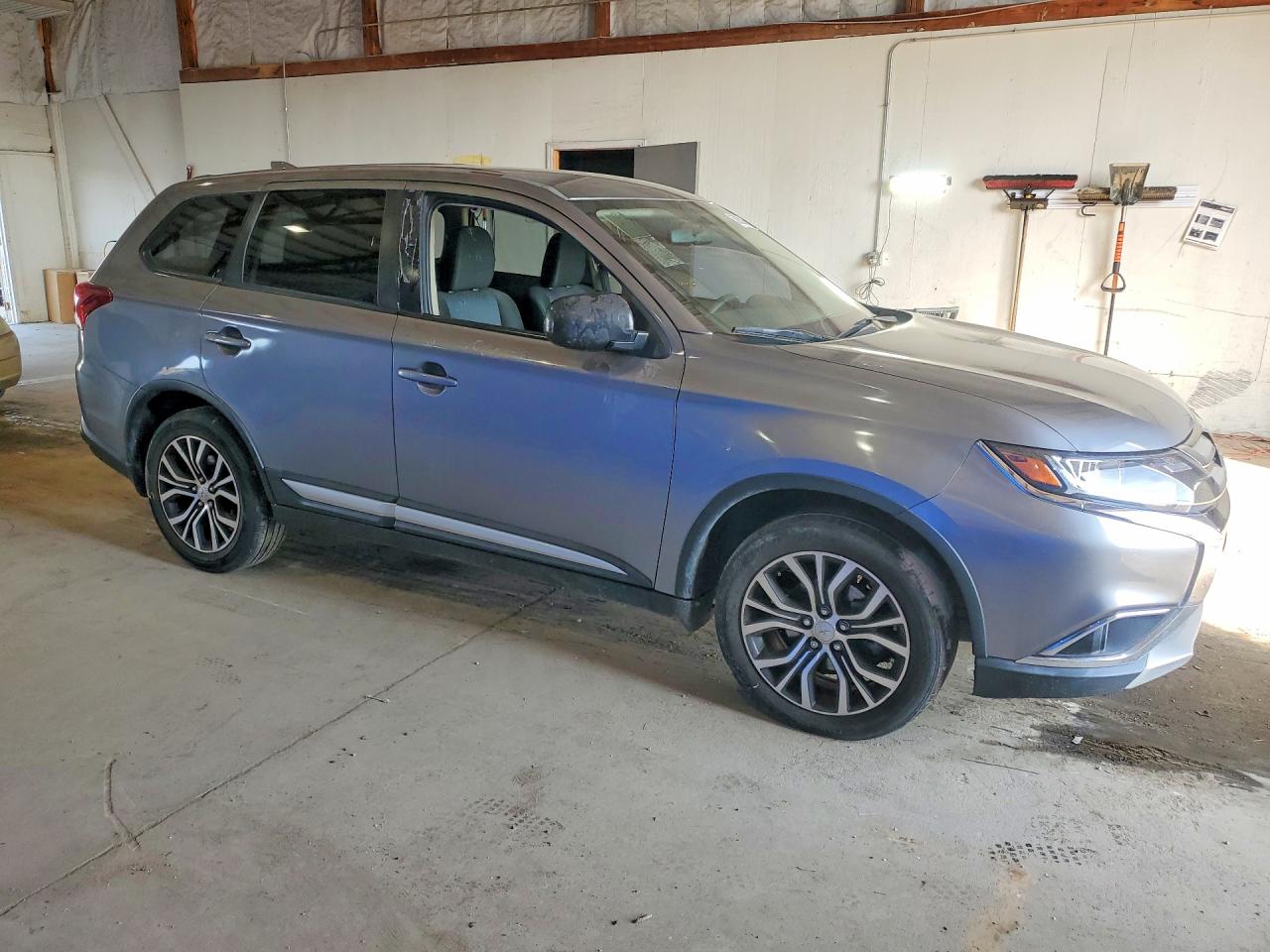 Mitsubishi Outlander Es