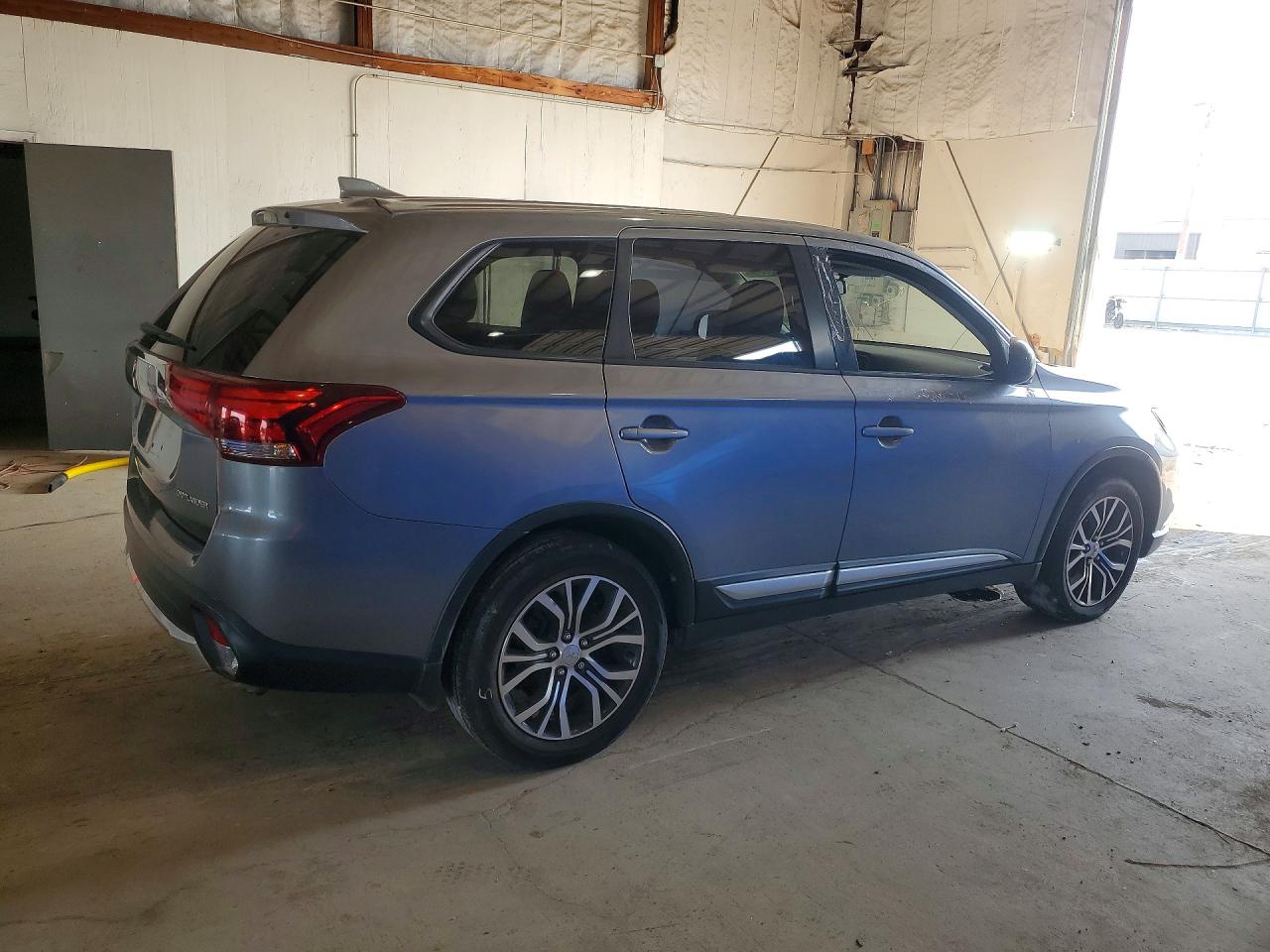 Mitsubishi Outlander Es