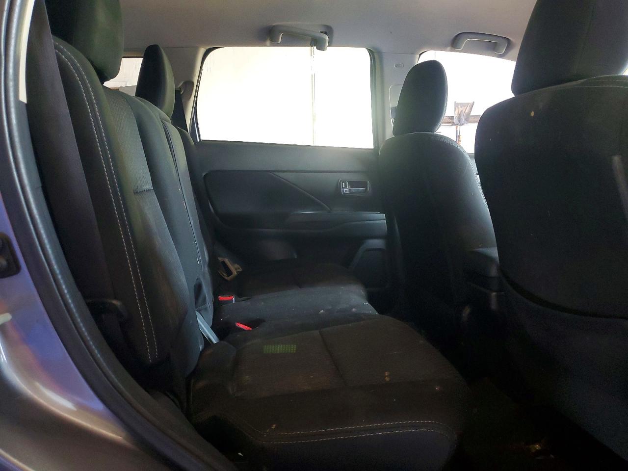 Mitsubishi Outlander Es