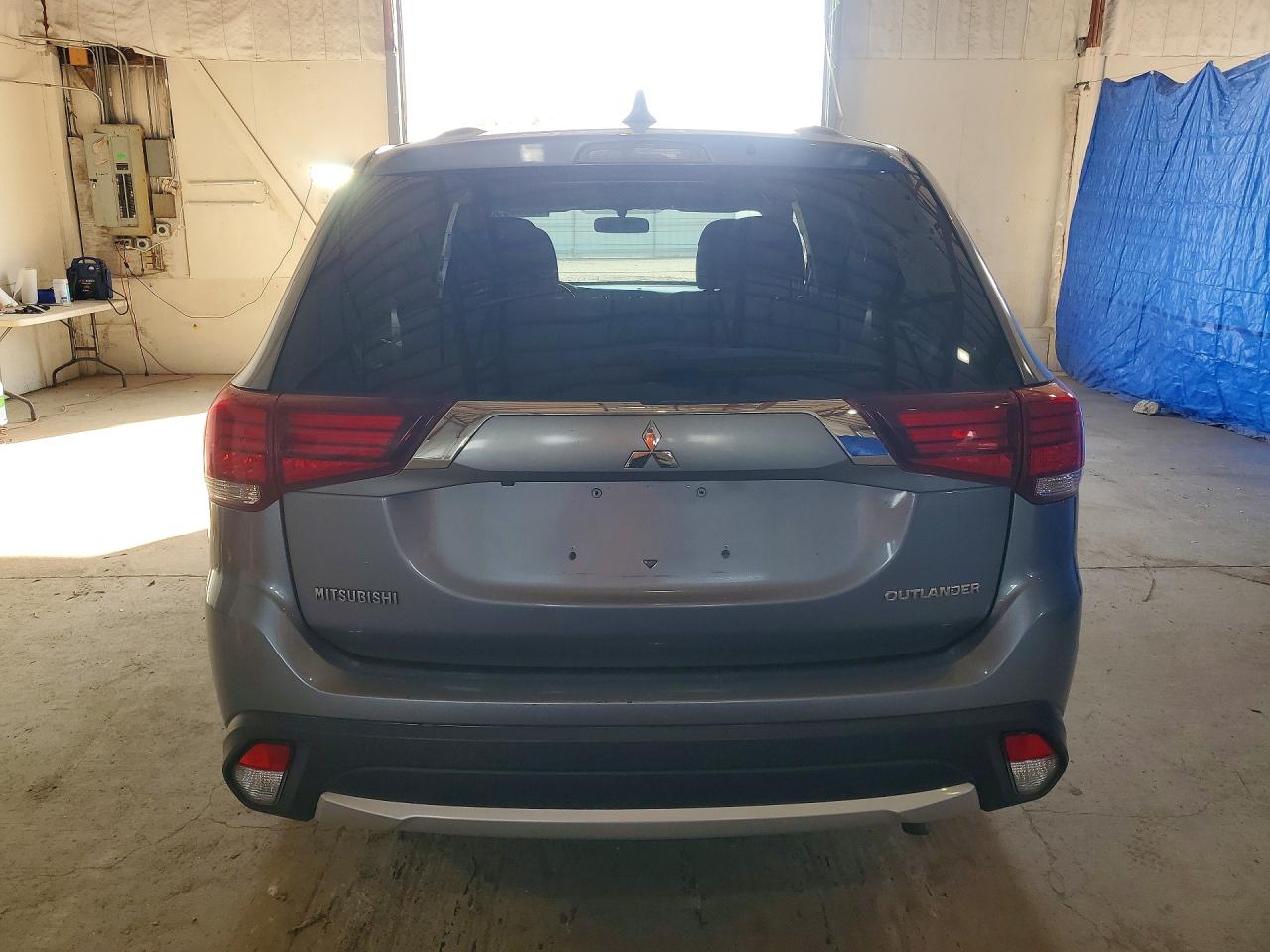 Mitsubishi Outlander Es