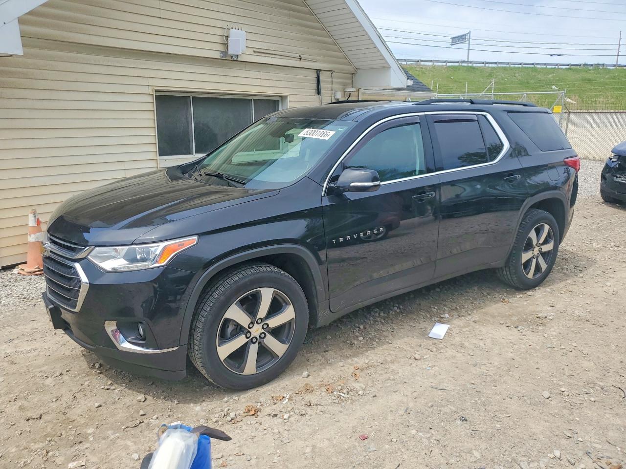 Salvage Chevrolet Traverse Image