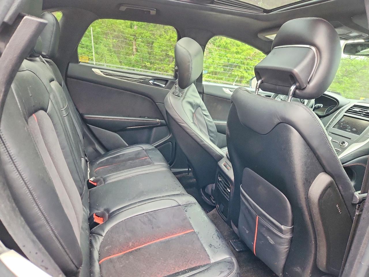 Lincoln MKZ Black Label