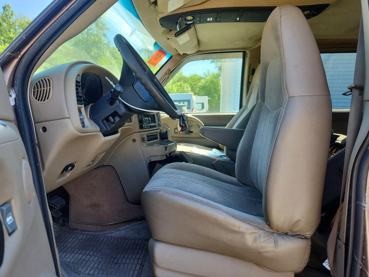 Chevrolet Astro