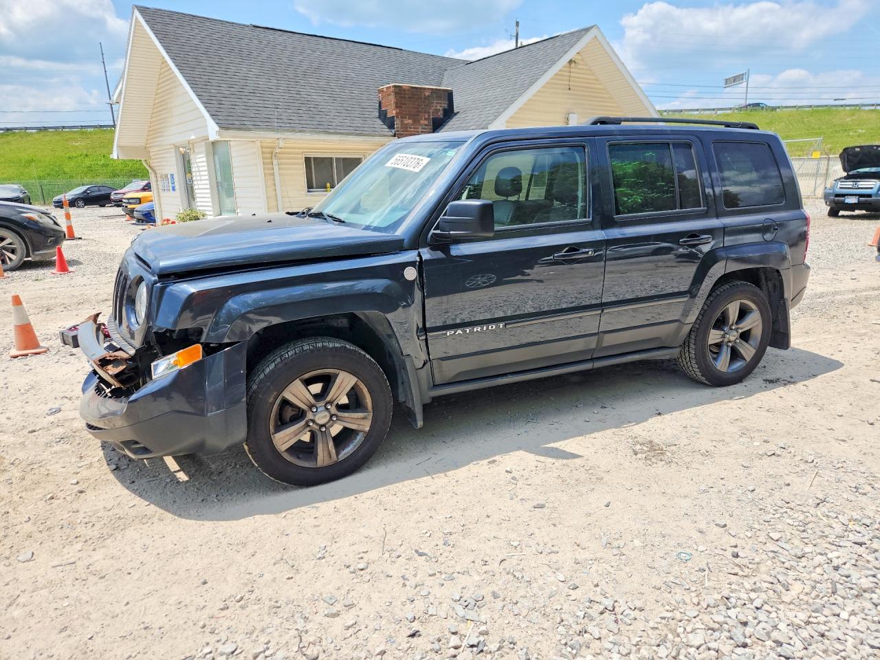 Salvage Jeep Patriot Image